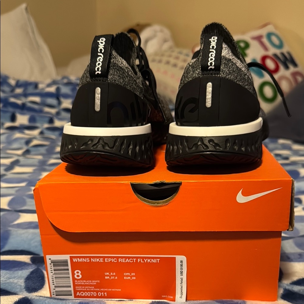 Nike Epic React Flyknit Women's Sneakers